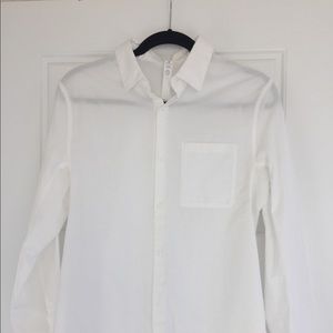 Lululemon Men’s Commission Long Sleeve Buttondown